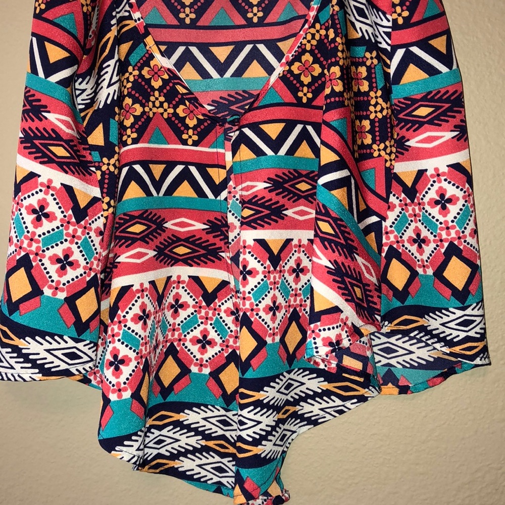 Open Back Top - Picture 3 of 7